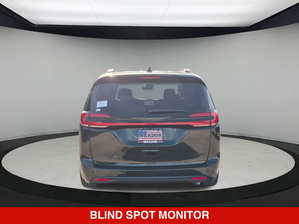 2026 Chrysler Pacifica Limited