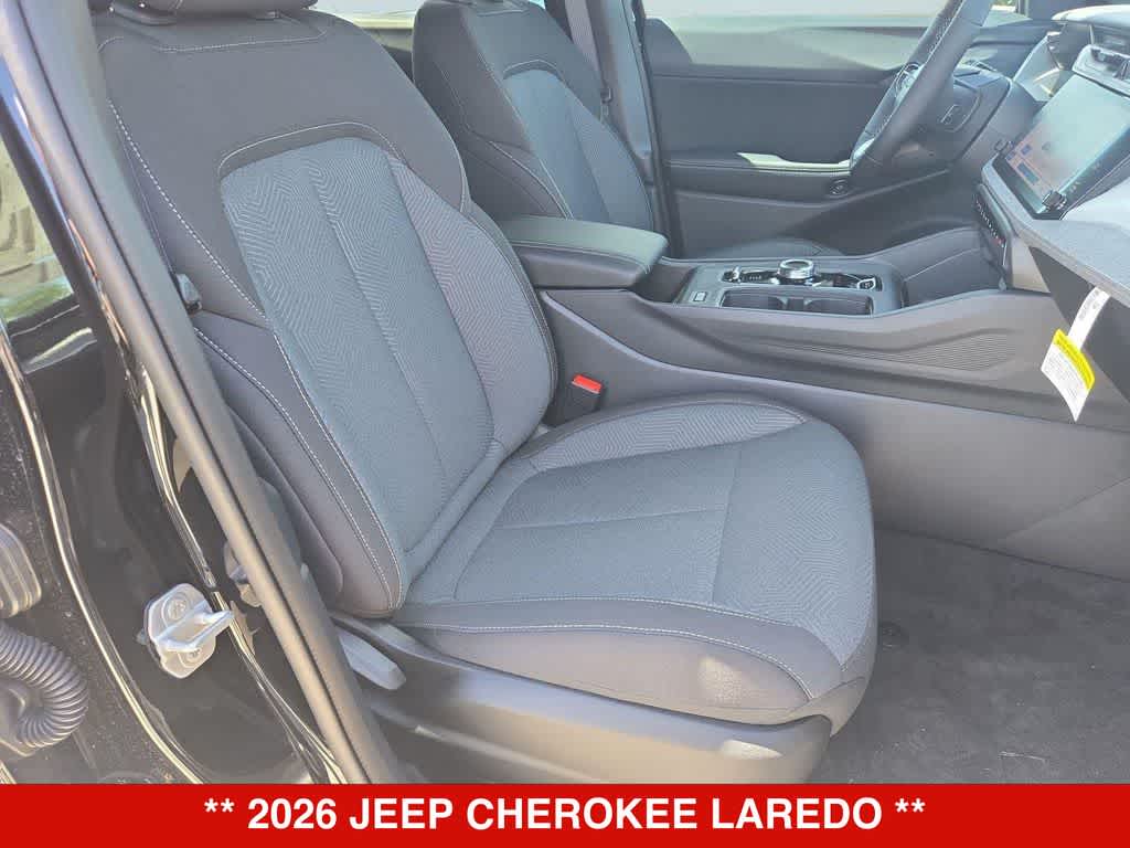 2026 Jeep Cherokee Laredo
