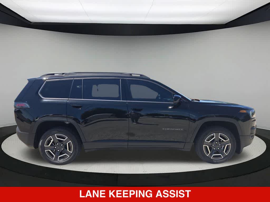 2026 Jeep Cherokee Laredo