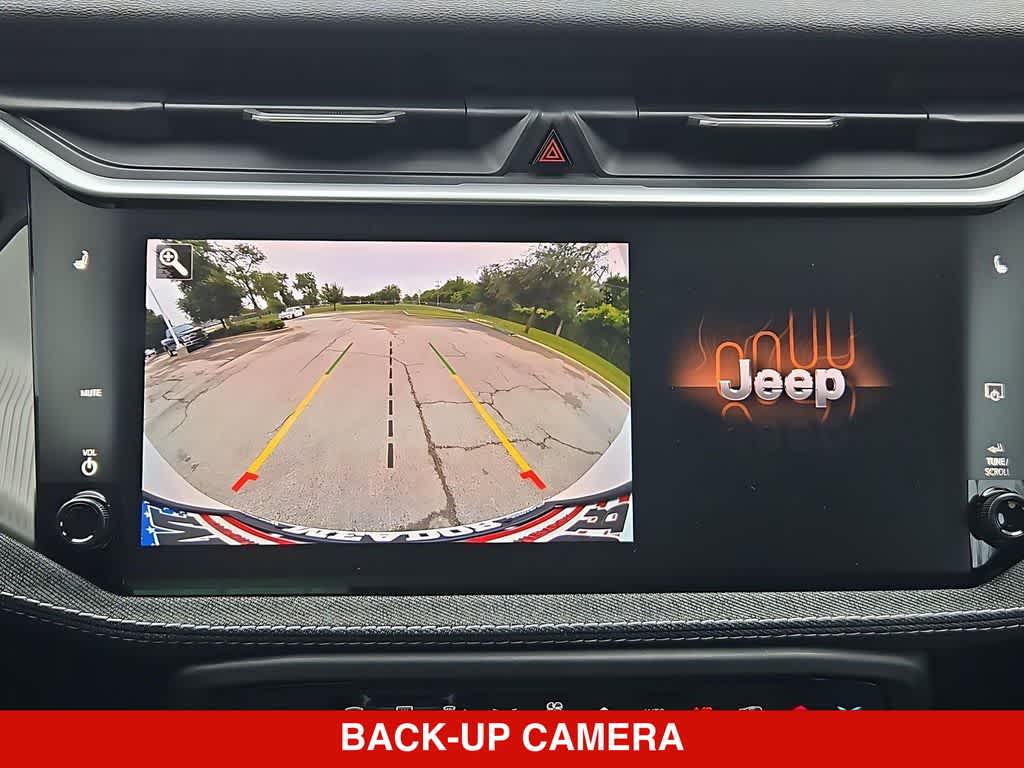 2026 Jeep Cherokee Laredo