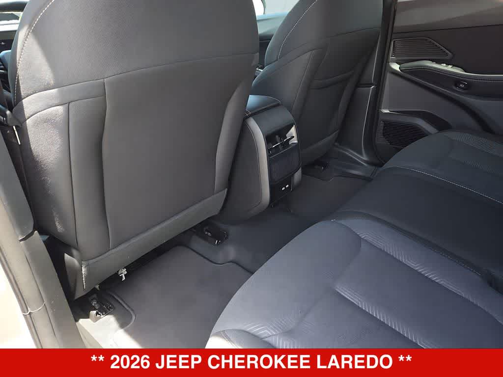 2026 Jeep Cherokee Laredo