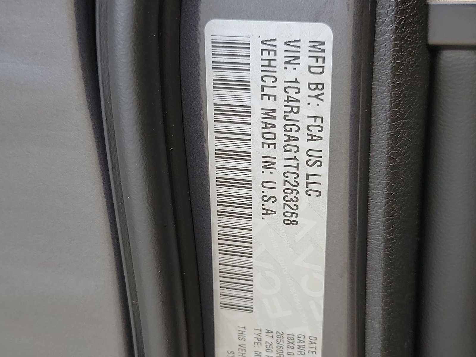 2026 Jeep Jeep Grand Cherokee GRAND CHEROKEE LAREDO X 4X2
