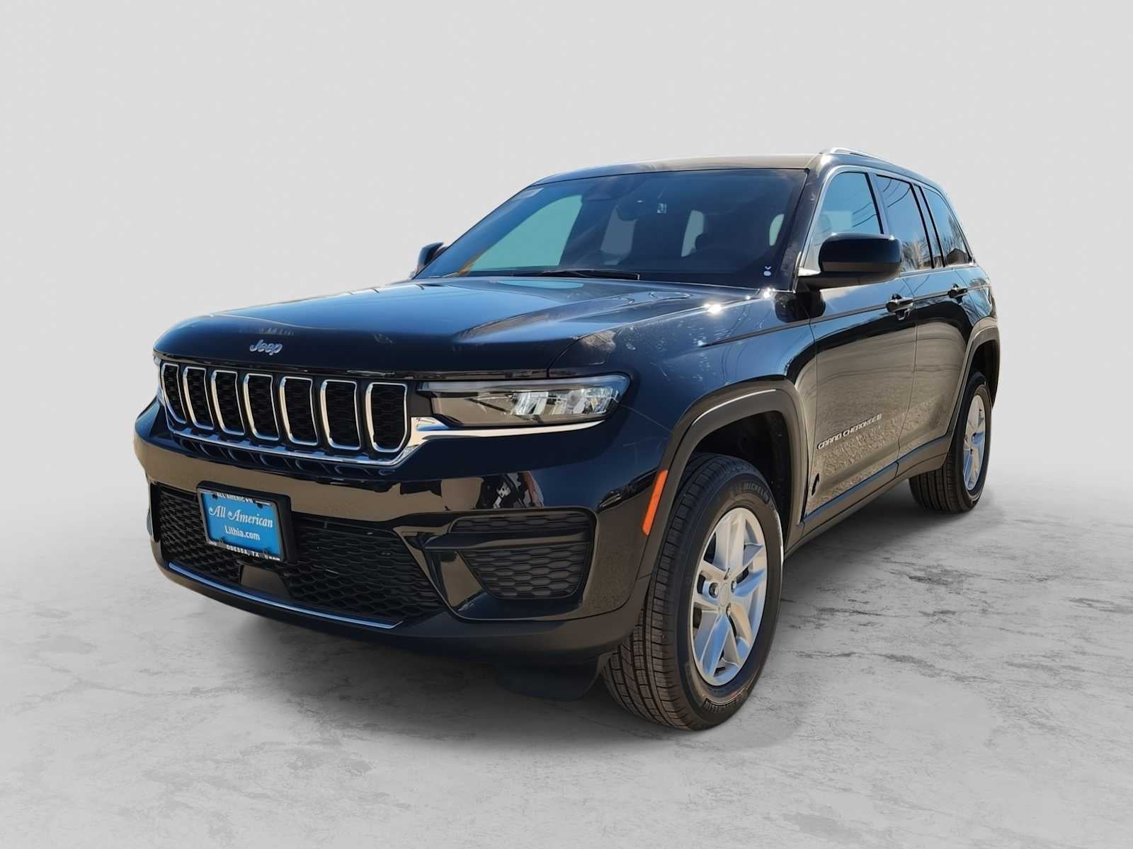 2025 Jeep Grand Cherokee GRAND CHEROKEE LAREDO X 4X2