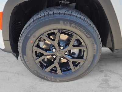 2026 Jeep Grand Cherokee GRAND CHEROKEE LAREDO ALTITUDE 4X2