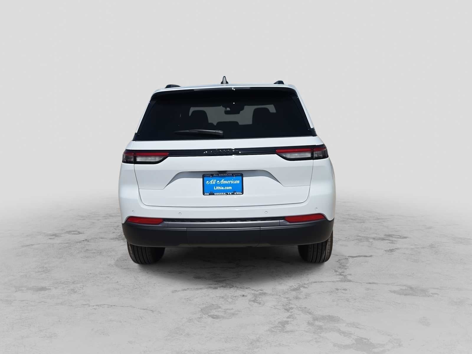 2026 Jeep Grand Cherokee GRAND CHEROKEE LAREDO ALTITUDE 4X2