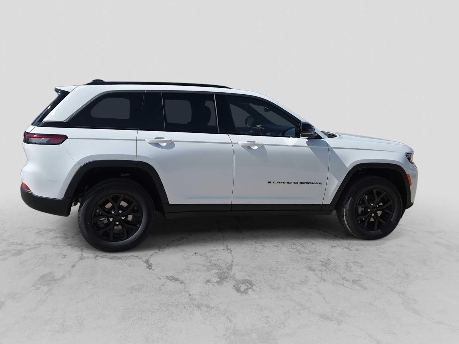 2026 Jeep Grand Cherokee GRAND CHEROKEE LAREDO ALTITUDE 4X2