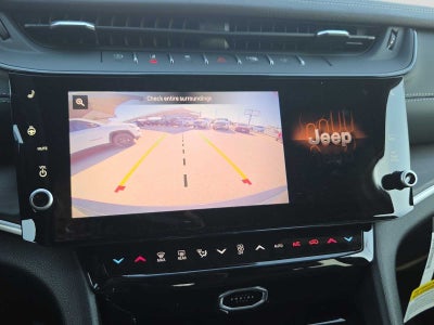2026 Jeep Grand Cherokee Laredo Altitude
