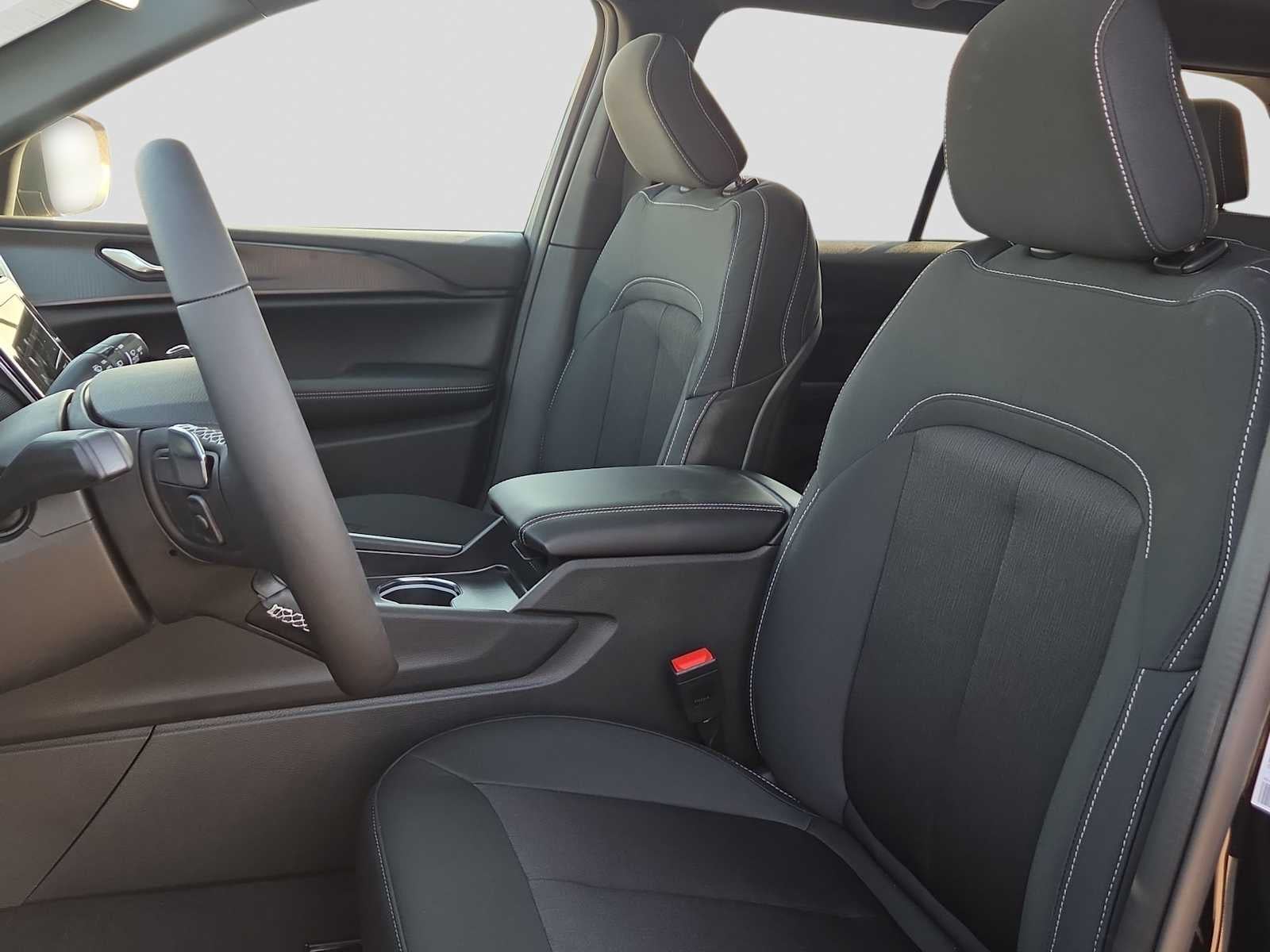 2026 Jeep Grand Cherokee Laredo X