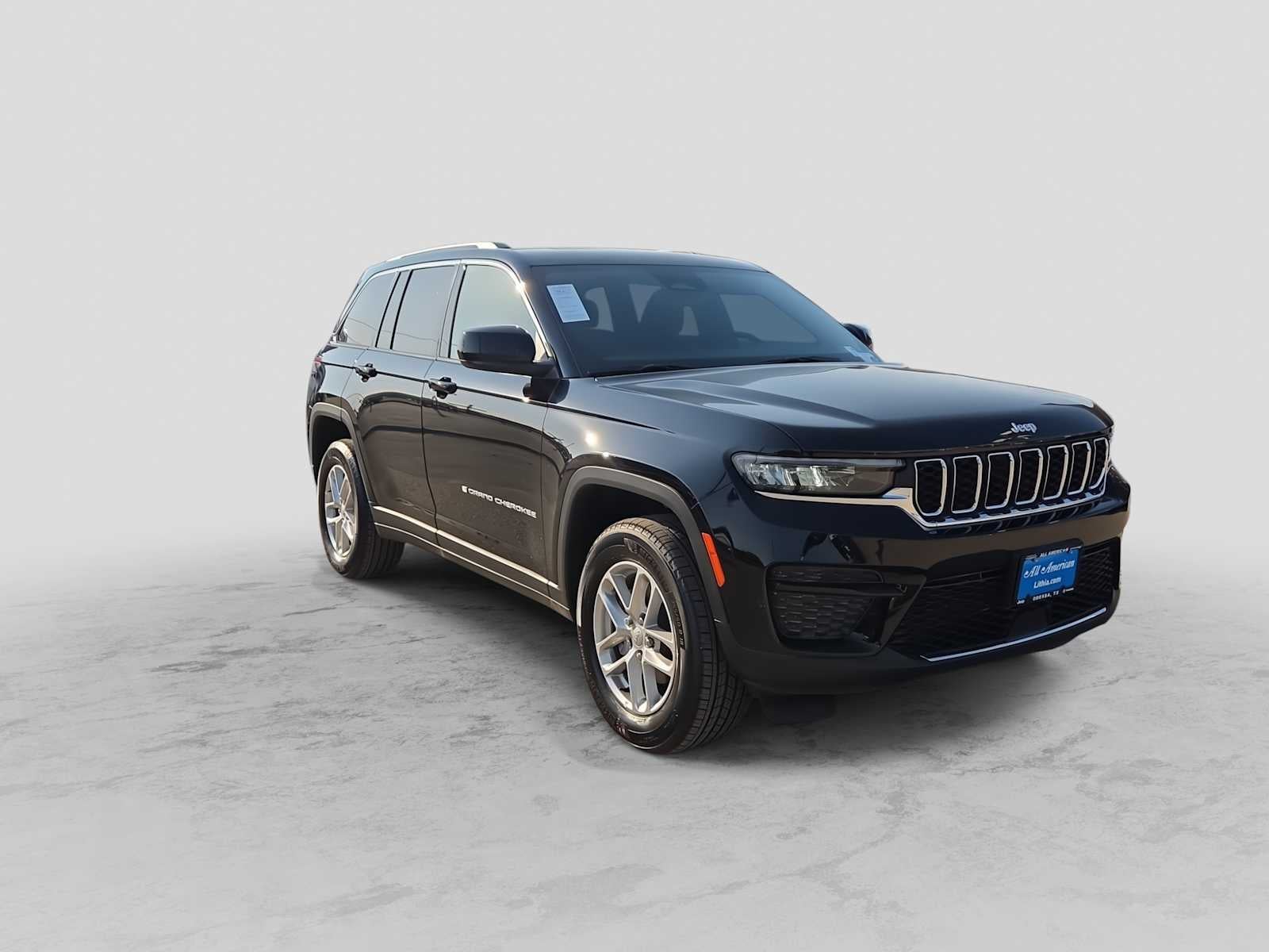 2026 Jeep Grand Cherokee Laredo X