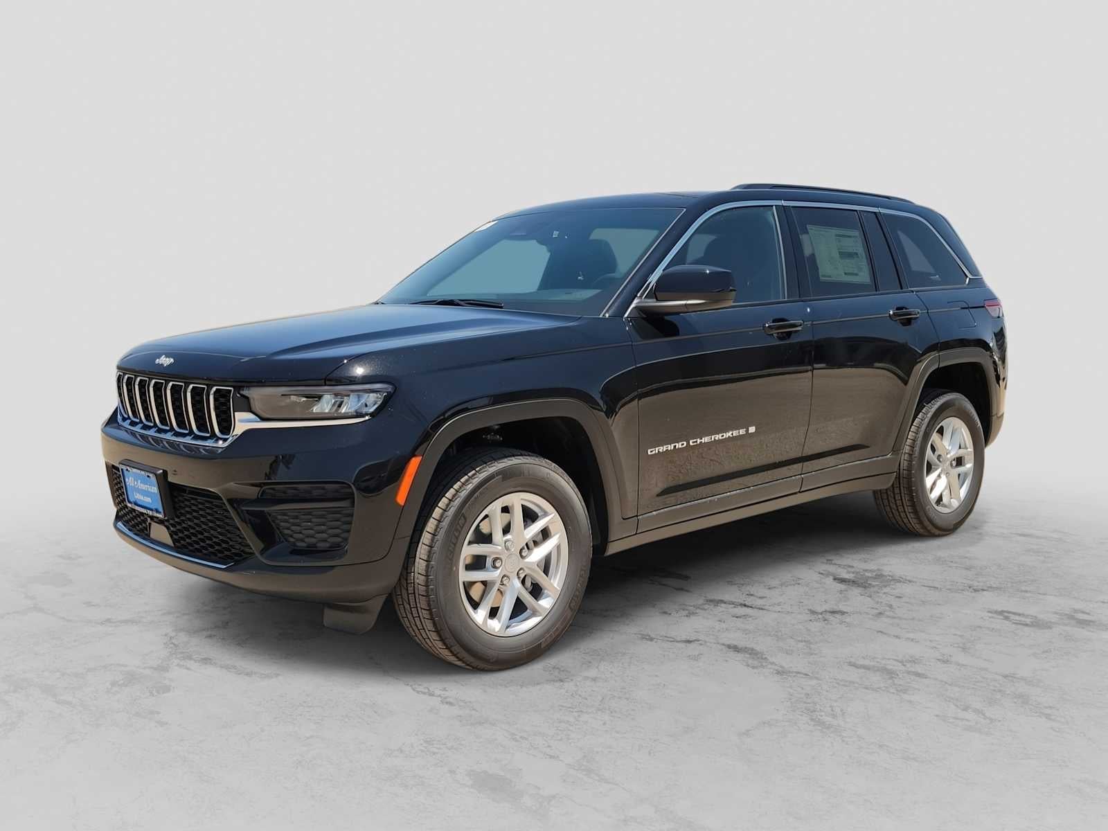 2026 Jeep Grand Cherokee Laredo X