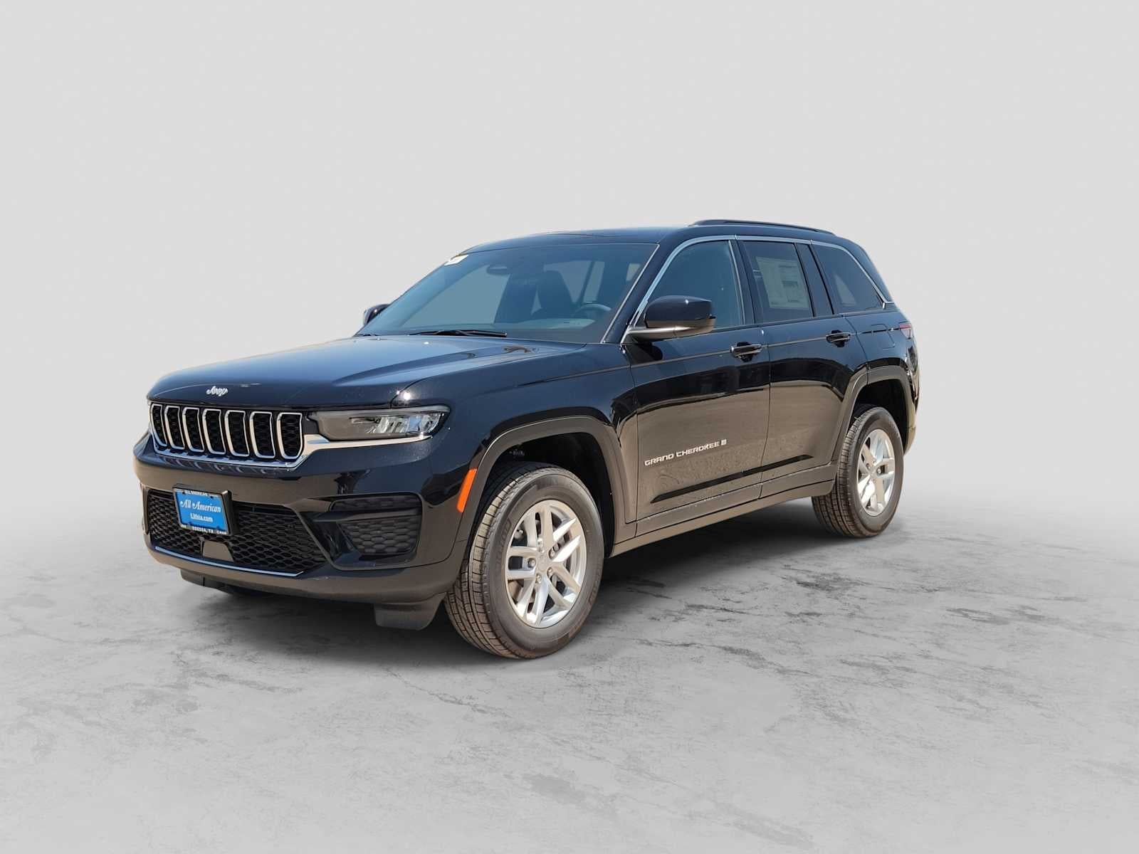 2026 Jeep Grand Cherokee Laredo X