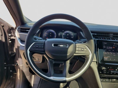 2026 Jeep Grand Cherokee GRAND CHEROKEE LAREDO X 4X4