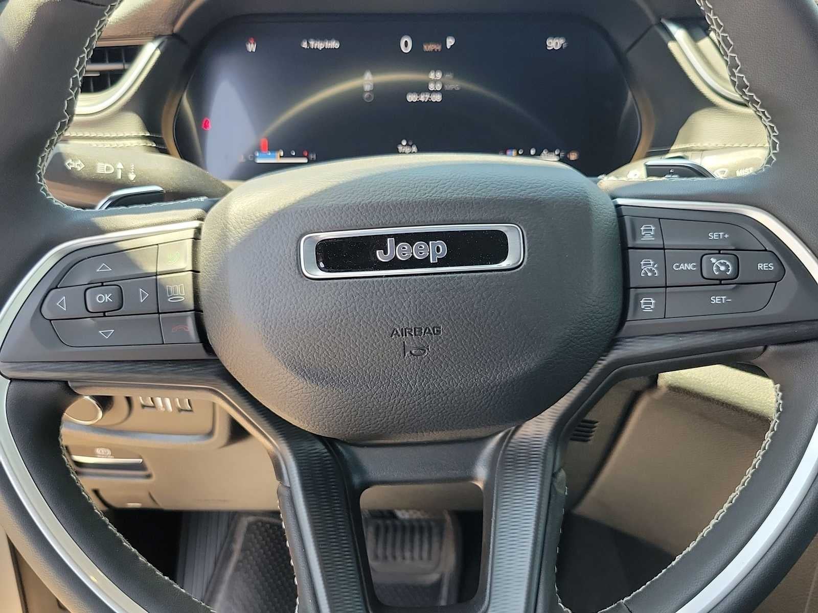 2026 Jeep Grand Cherokee Laredo X
