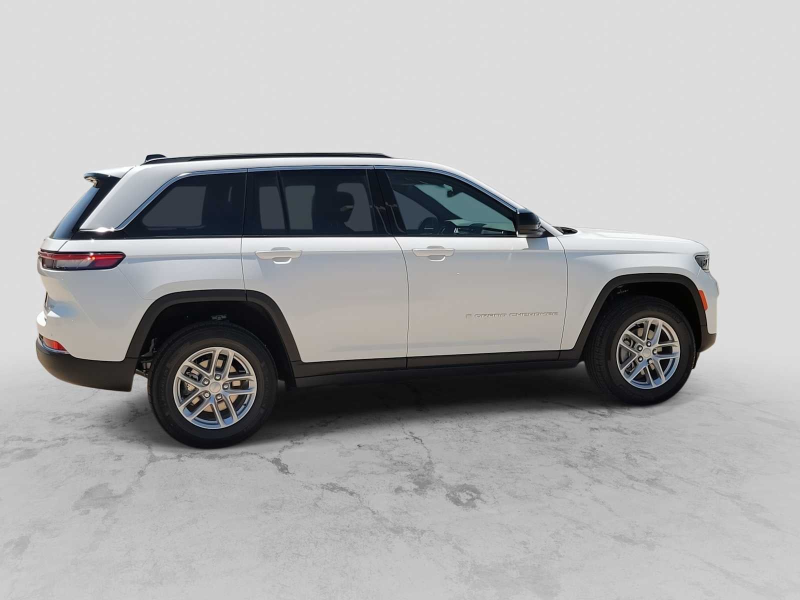 2026 Jeep Grand Cherokee Laredo X