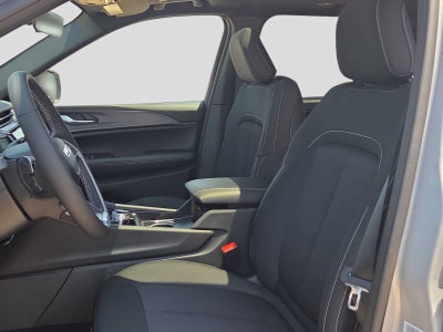 2026 Jeep Grand Cherokee Laredo X