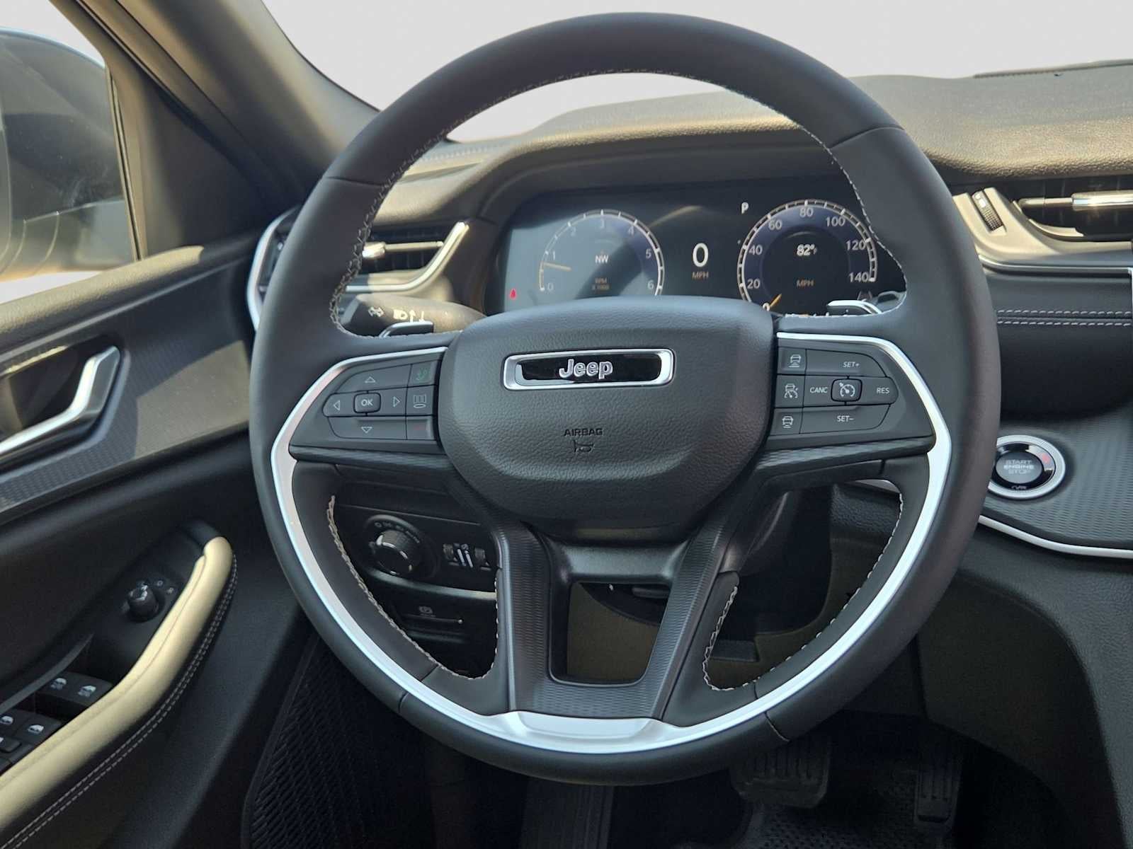 2026 Jeep Grand Cherokee Laredo X