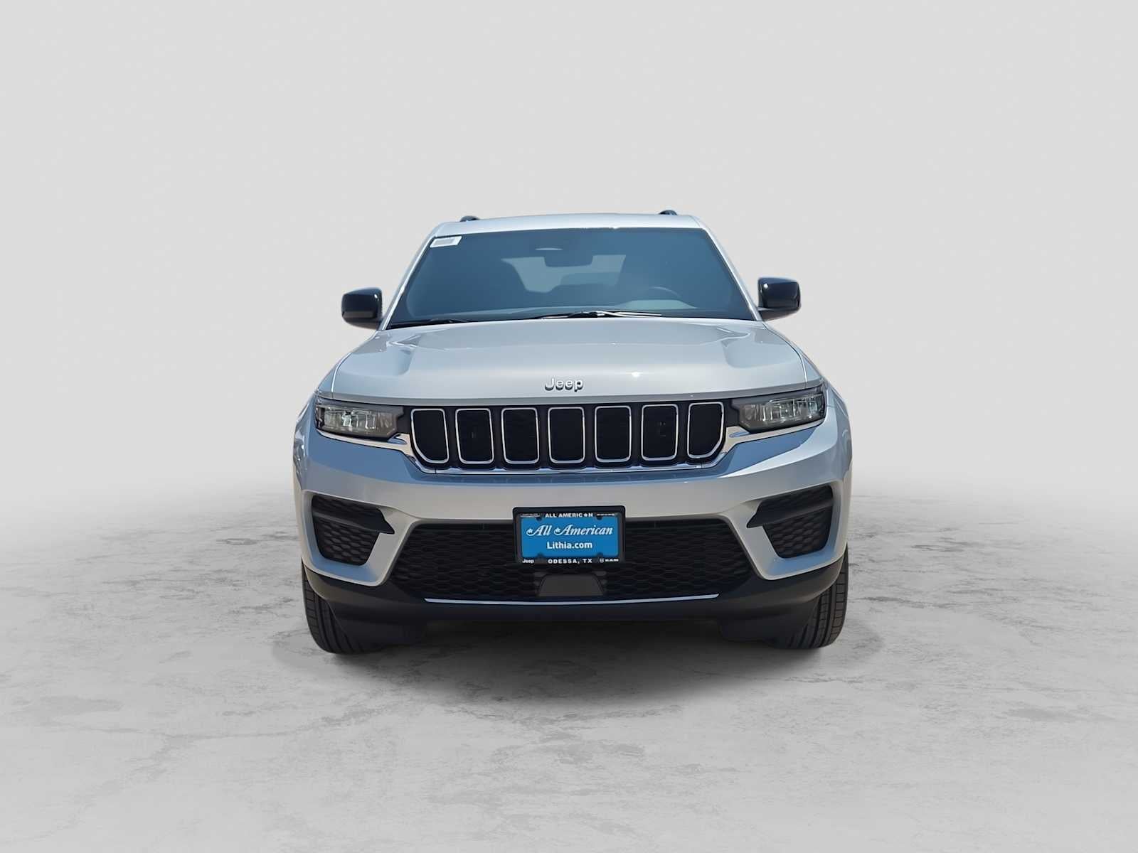 2026 Jeep Grand Cherokee Laredo X