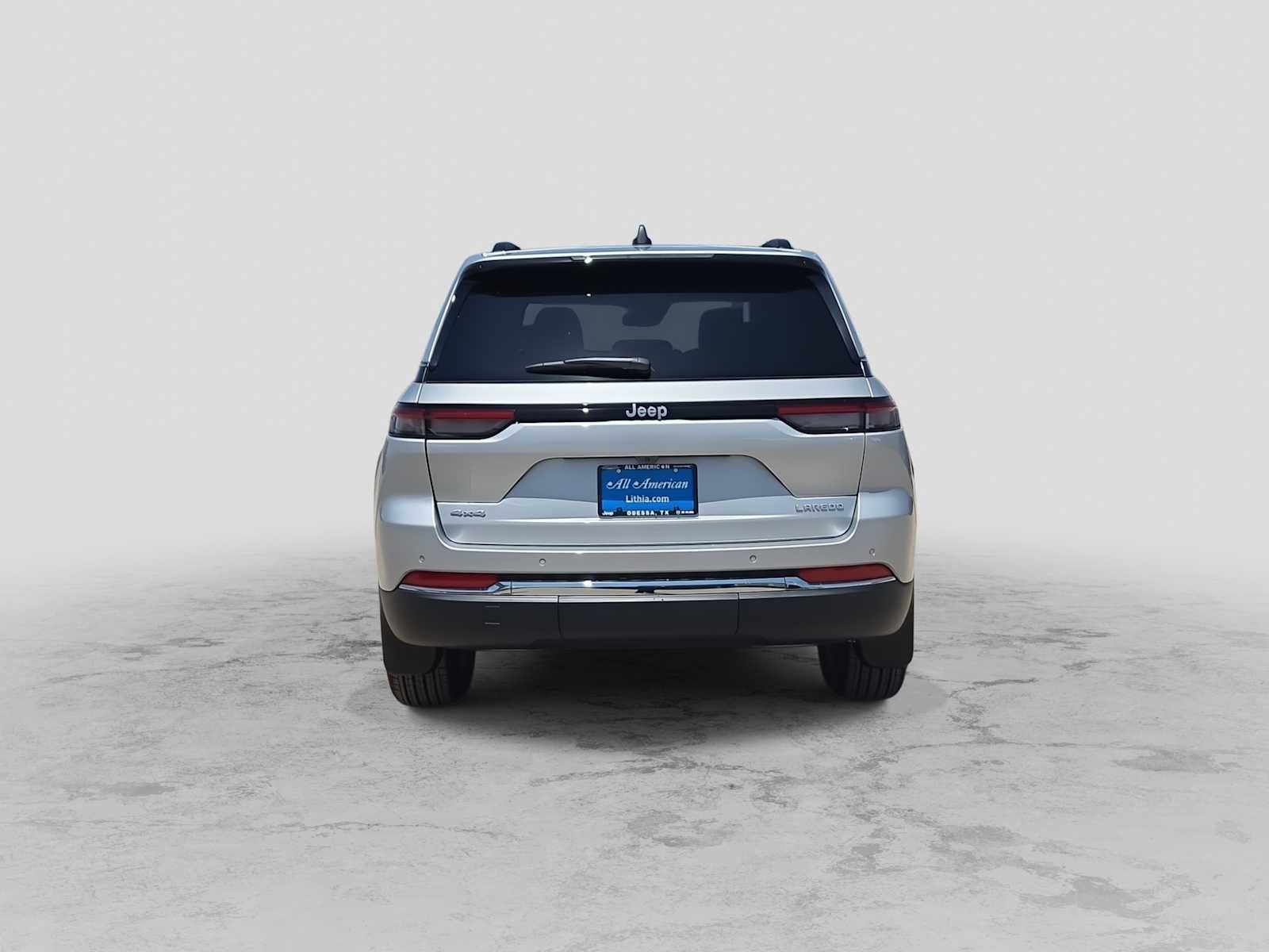 2026 Jeep Grand Cherokee Laredo X