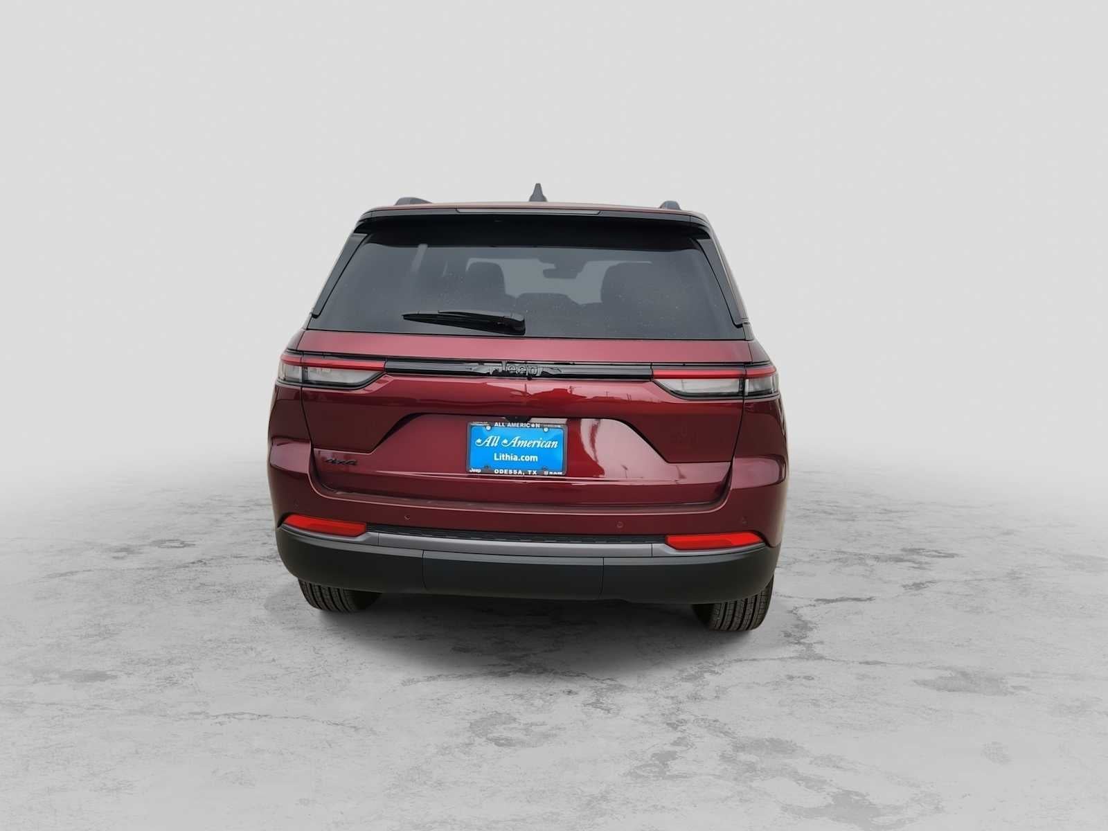 2026 Jeep Grand Cherokee GRAND CHEROKEE LAREDO ALTITUDE 4X4