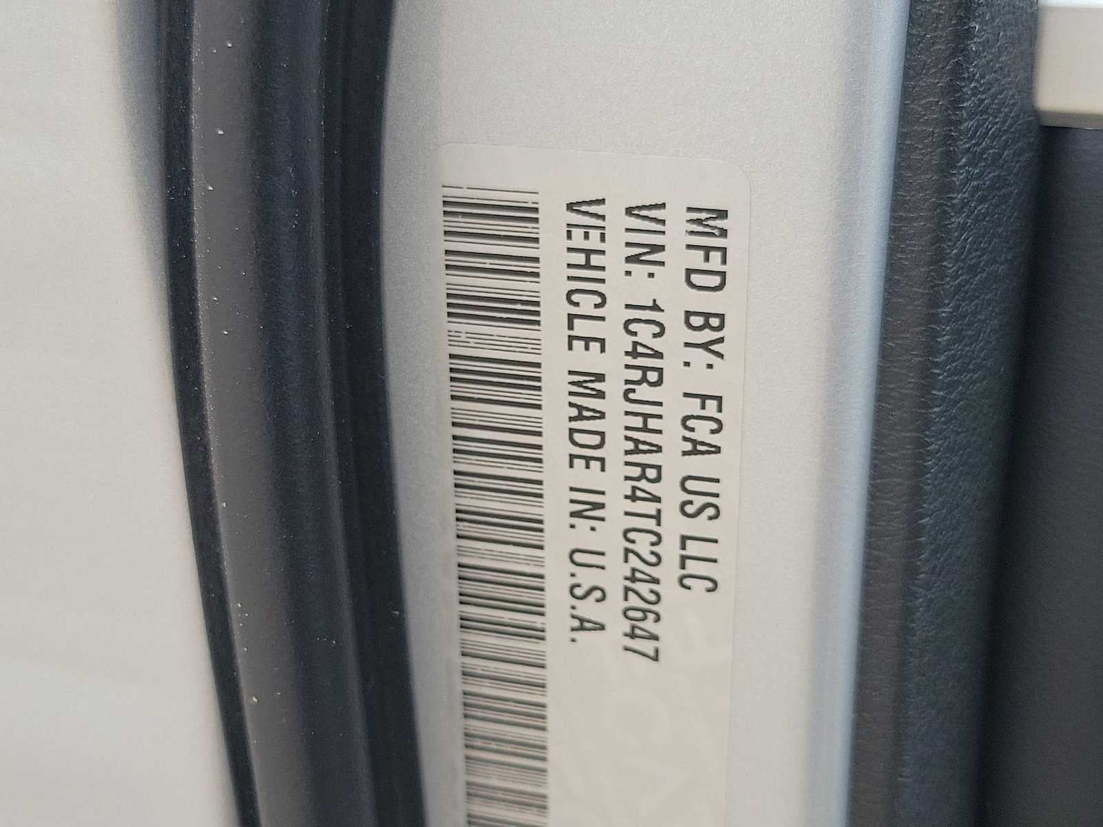 2026 Jeep Grand Cherokee GRAND CHEROKEE LAREDO ALTITUDE 4X4