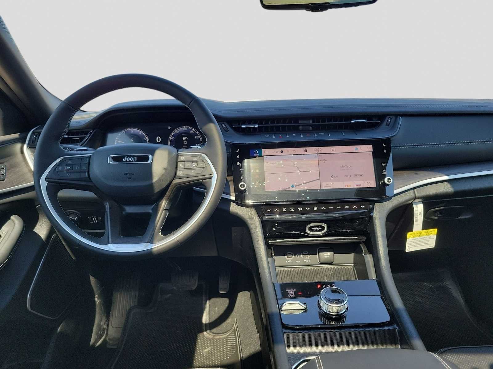 2026 Jeep Grand Cherokee GRAND CHEROKEE LIMITED RESERVE 4X4