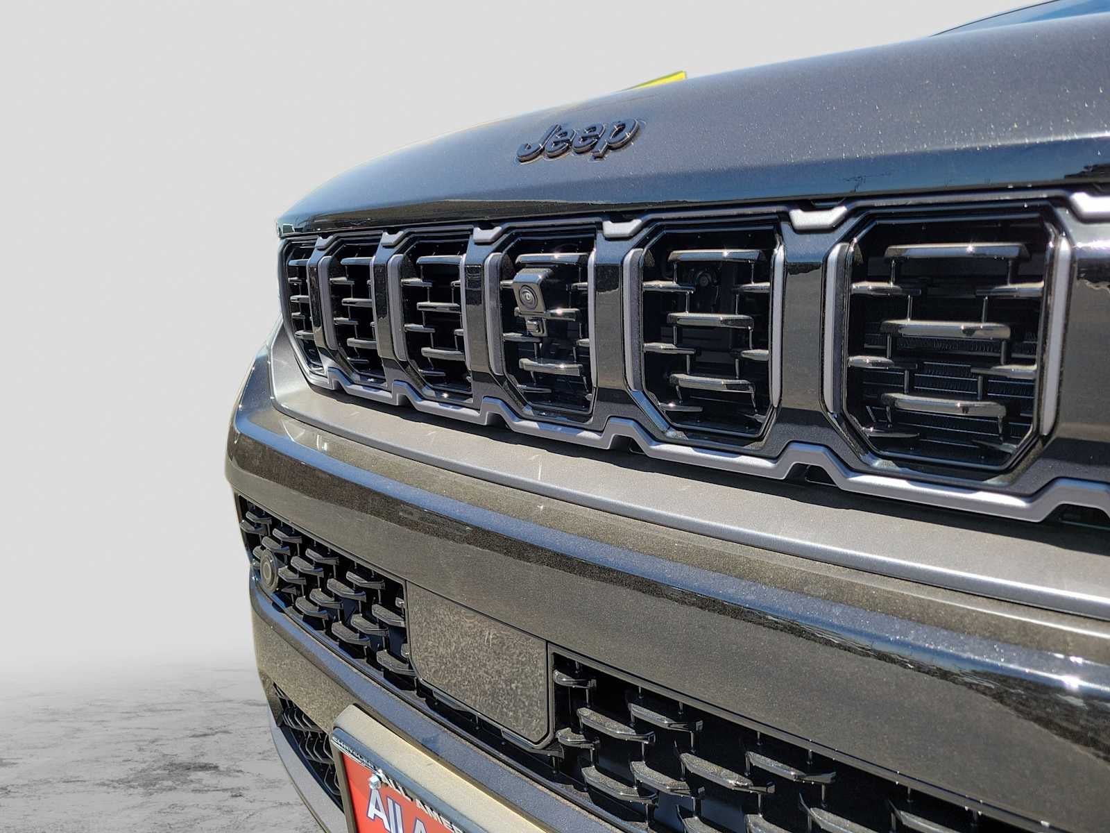 2026 Jeep Grand Cherokee Summit