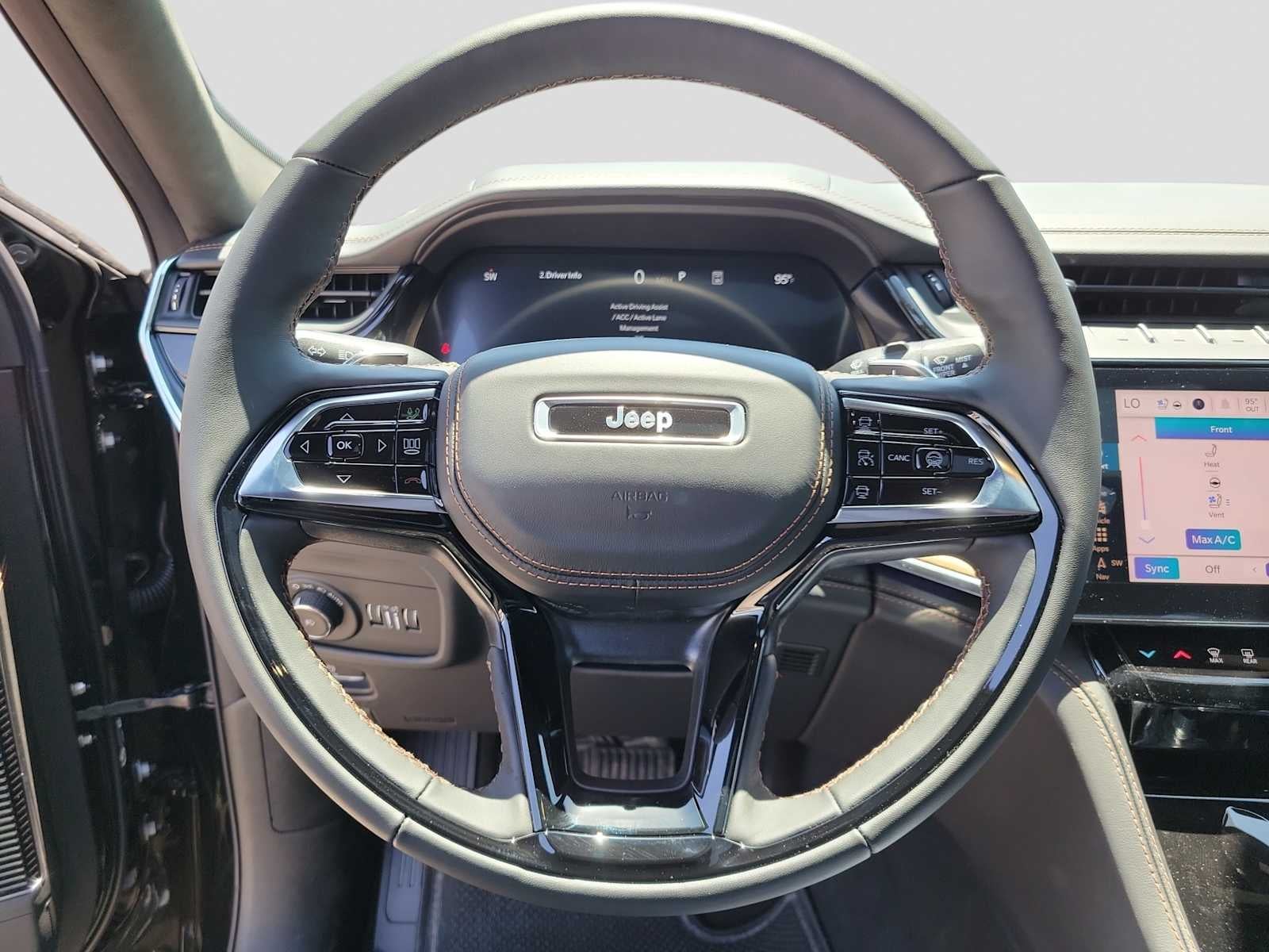 2026 Jeep Grand Cherokee Summit