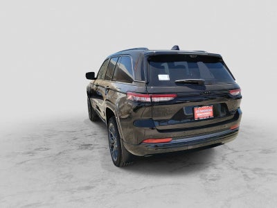 2026 Jeep Grand Cherokee Summit