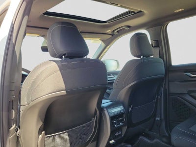 2026 Jeep Grand Cherokee L GRAND CHEROKEE L LAREDO X 4X2
