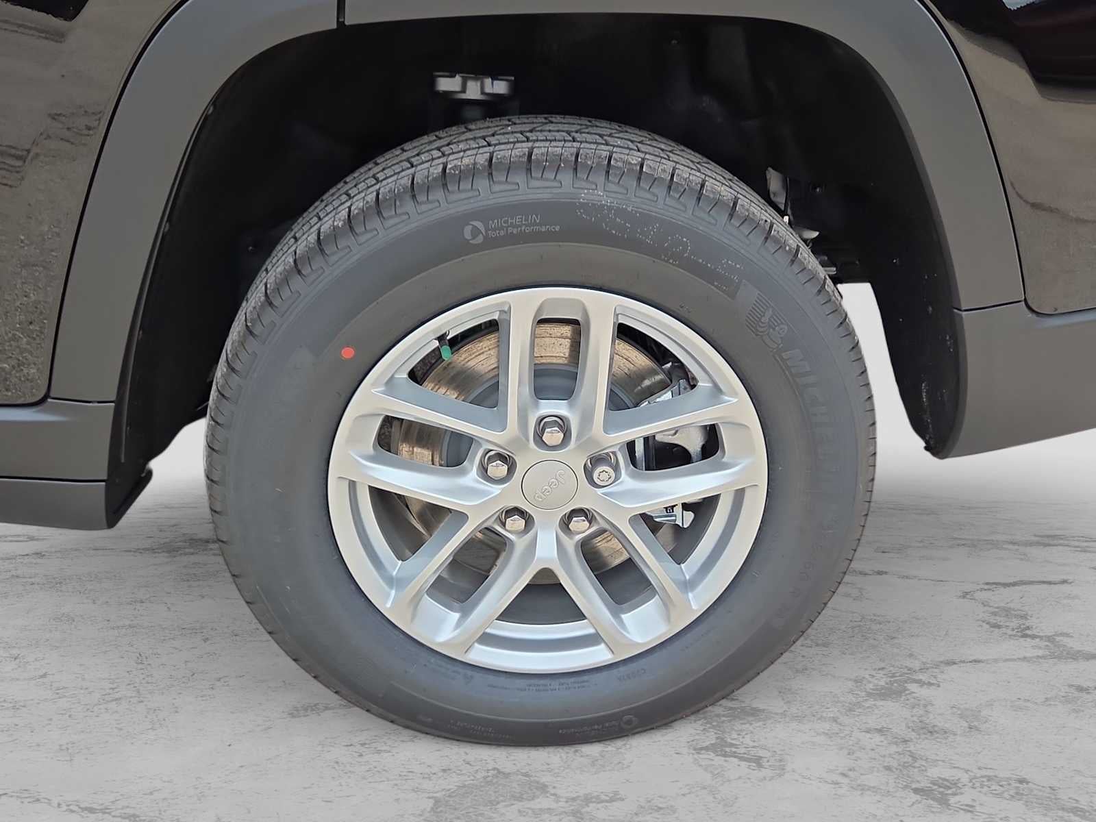 2026 Jeep Grand Cherokee L GRAND CHEROKEE L LAREDO X 4X2