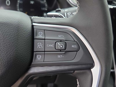 2026 Jeep Grand Cherokee L GRAND CHEROKEE L LAREDO X 4X2
