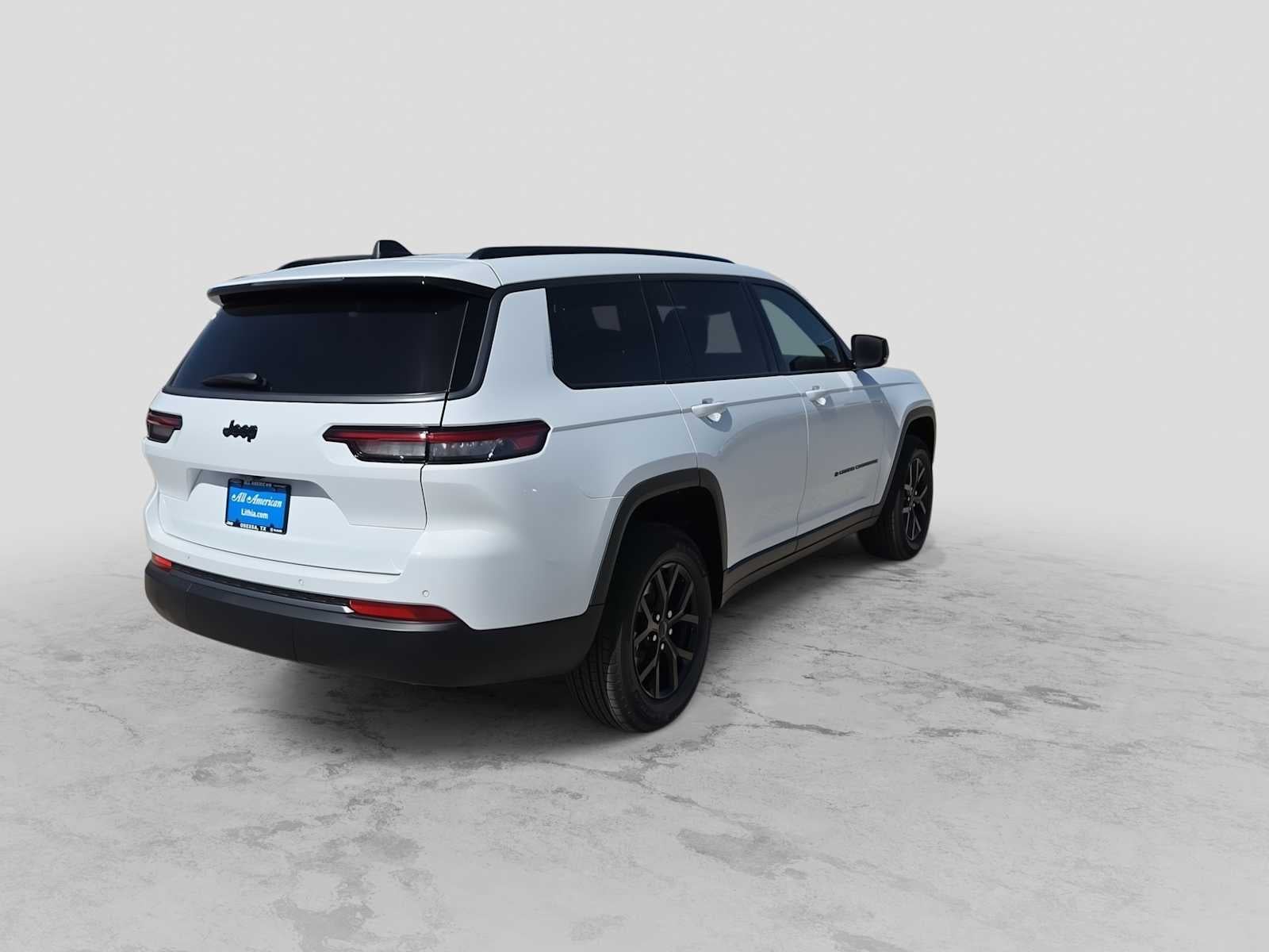 2026 Jeep Grand Cherokee L GRAND CHEROKEE L LAREDO ALTITUDE 4X2
