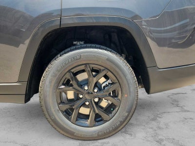 2026 Jeep Grand Cherokee L GRAND CHEROKEE L LAREDO ALTITUDE 4X2