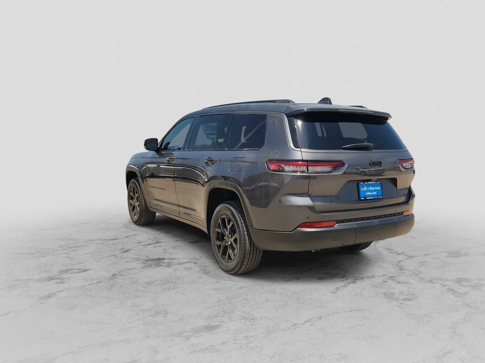 2026 Jeep Grand Cherokee L GRAND CHEROKEE L LAREDO ALTITUDE 4X2