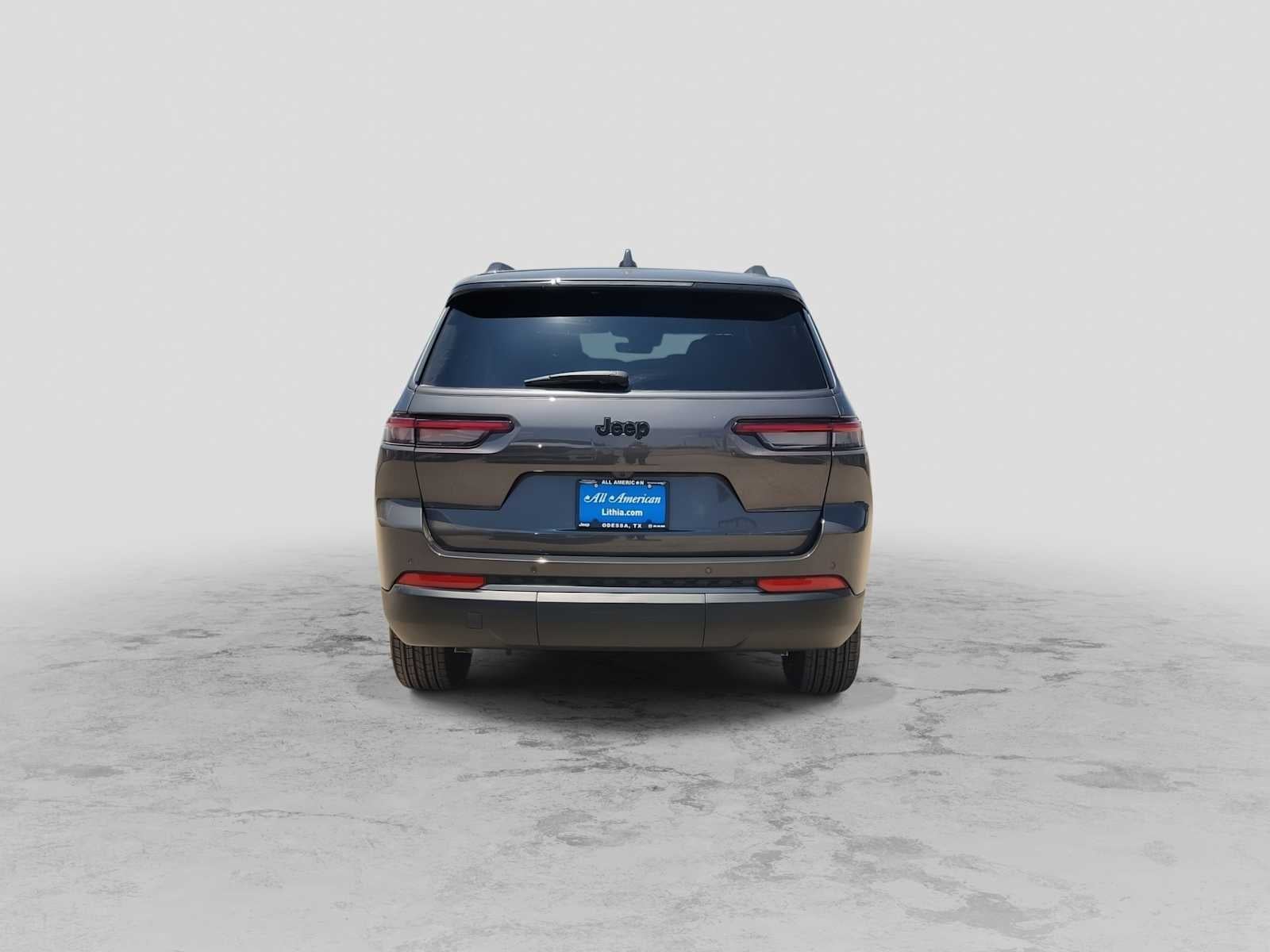 2026 Jeep Grand Cherokee L GRAND CHEROKEE L LAREDO ALTITUDE 4X2