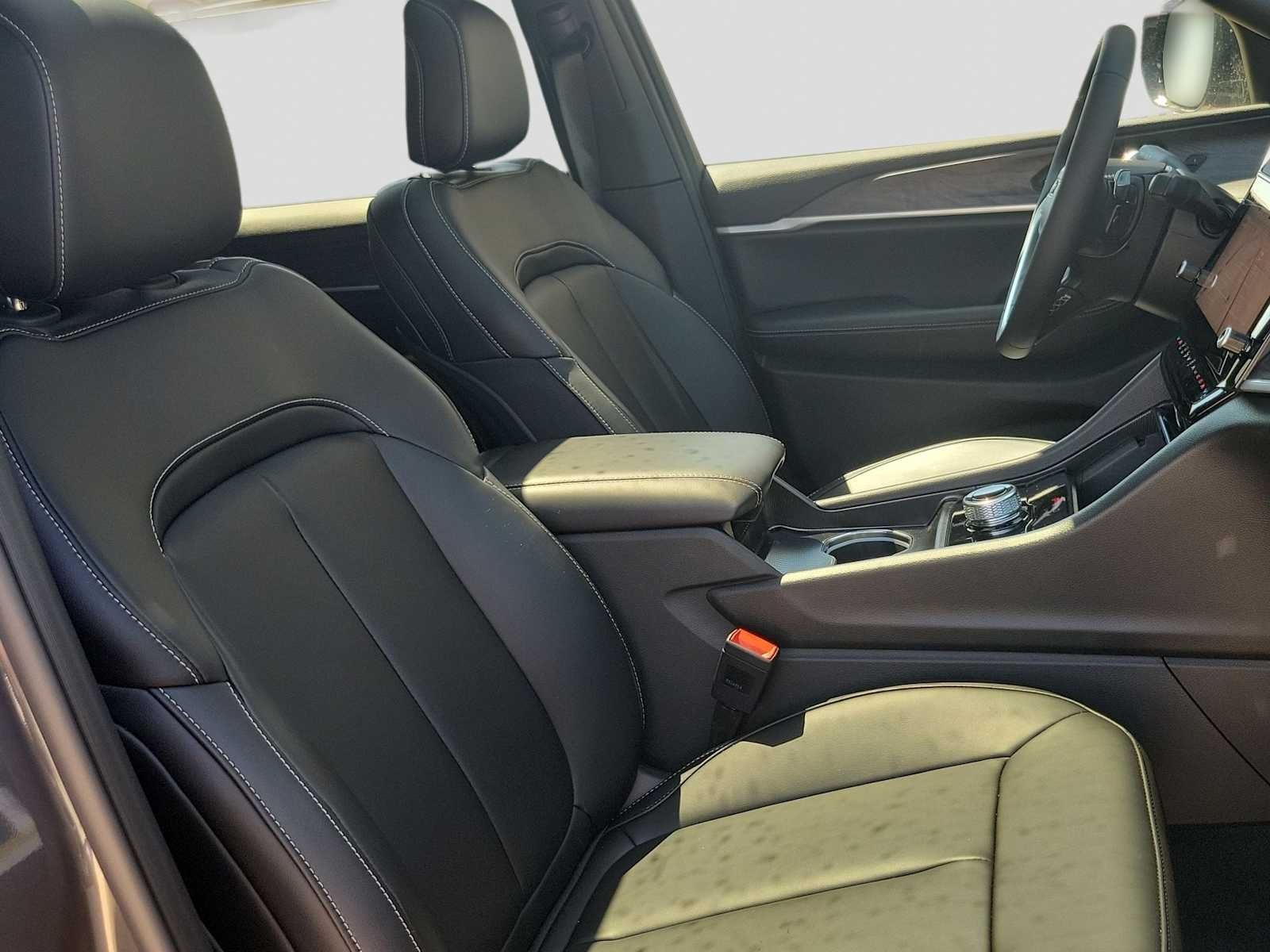 2026 Jeep Grand Cherokee L GRAND CHEROKEE L LIMITED 4X2