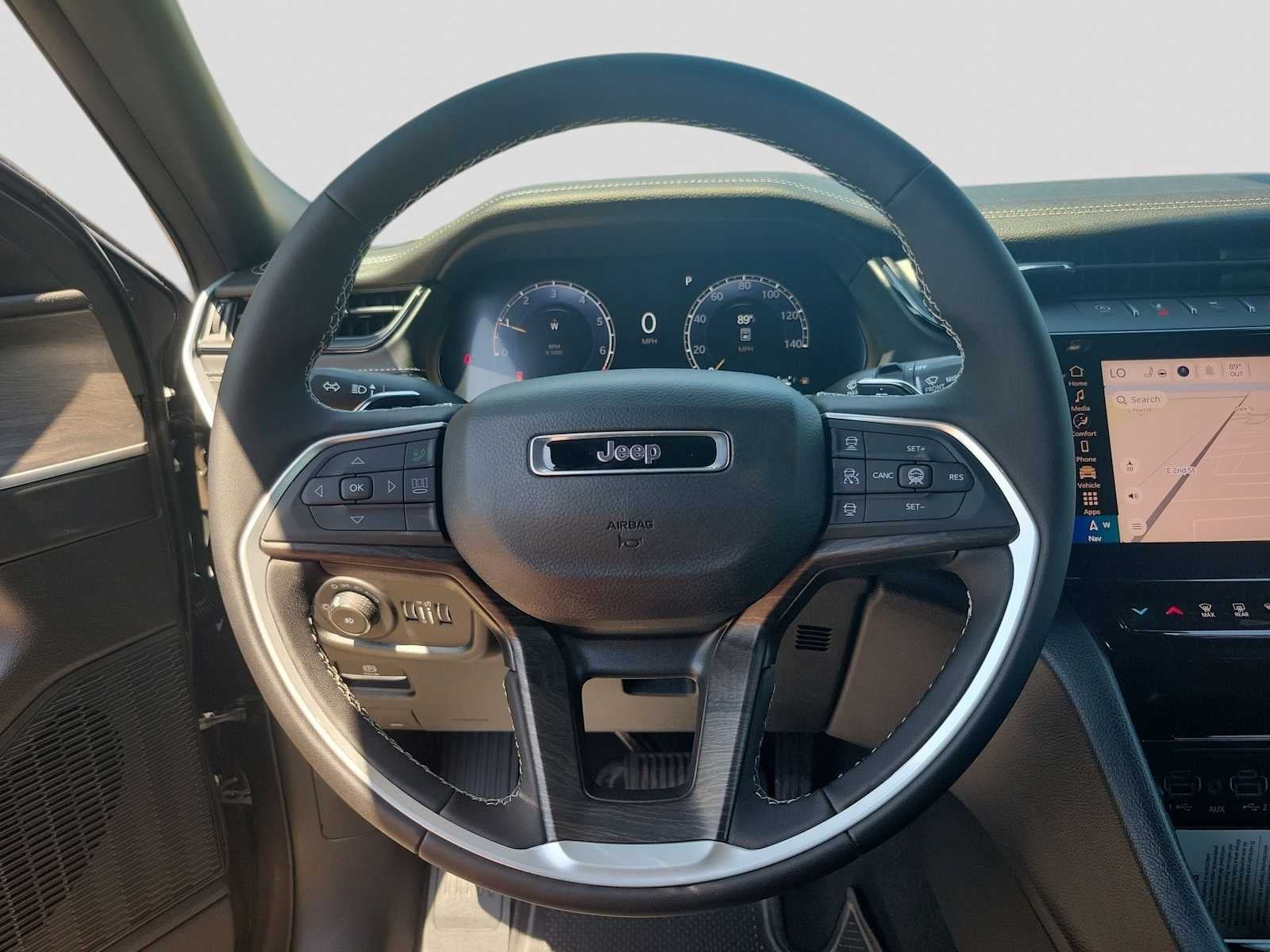 2026 Jeep Grand Cherokee L GRAND CHEROKEE L LIMITED 4X2