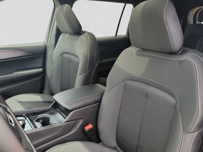 2026 Jeep Grand Cherokee L GRAND CHEROKEE L LAREDO X 4X4