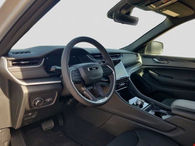 2025 Jeep Grand Cherokee L GRAND CHEROKEE L LAREDO 4X4