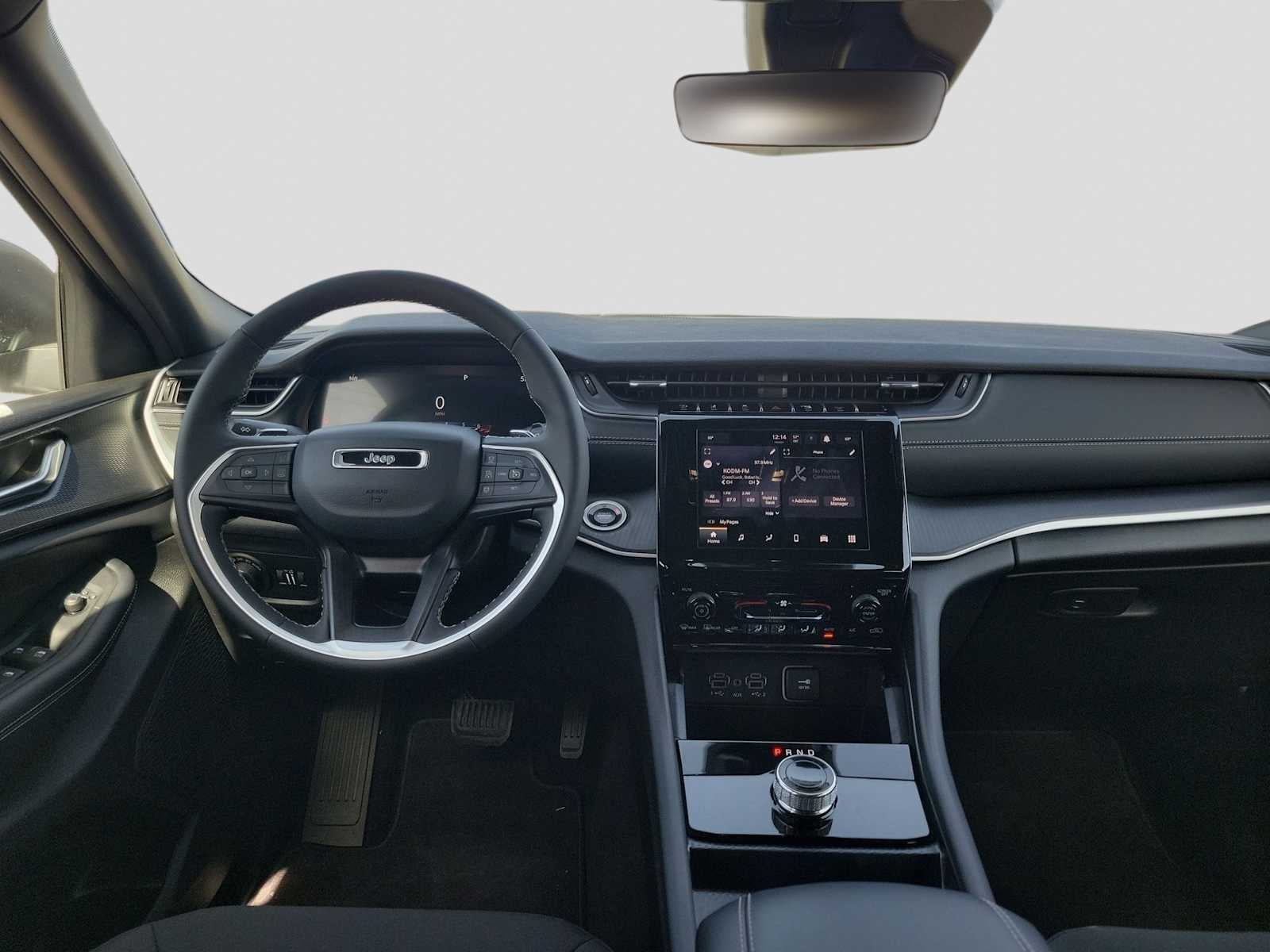 2025 Jeep Grand Cherokee L GRAND CHEROKEE L LAREDO 4X4