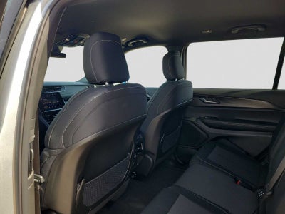 2025 Jeep Grand Cherokee L GRAND CHEROKEE L LAREDO 4X4