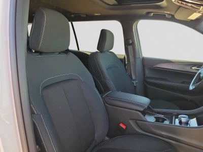 2026 Jeep Grand Cherokee GRAND CHEROKEE L LAREDO X 4X4