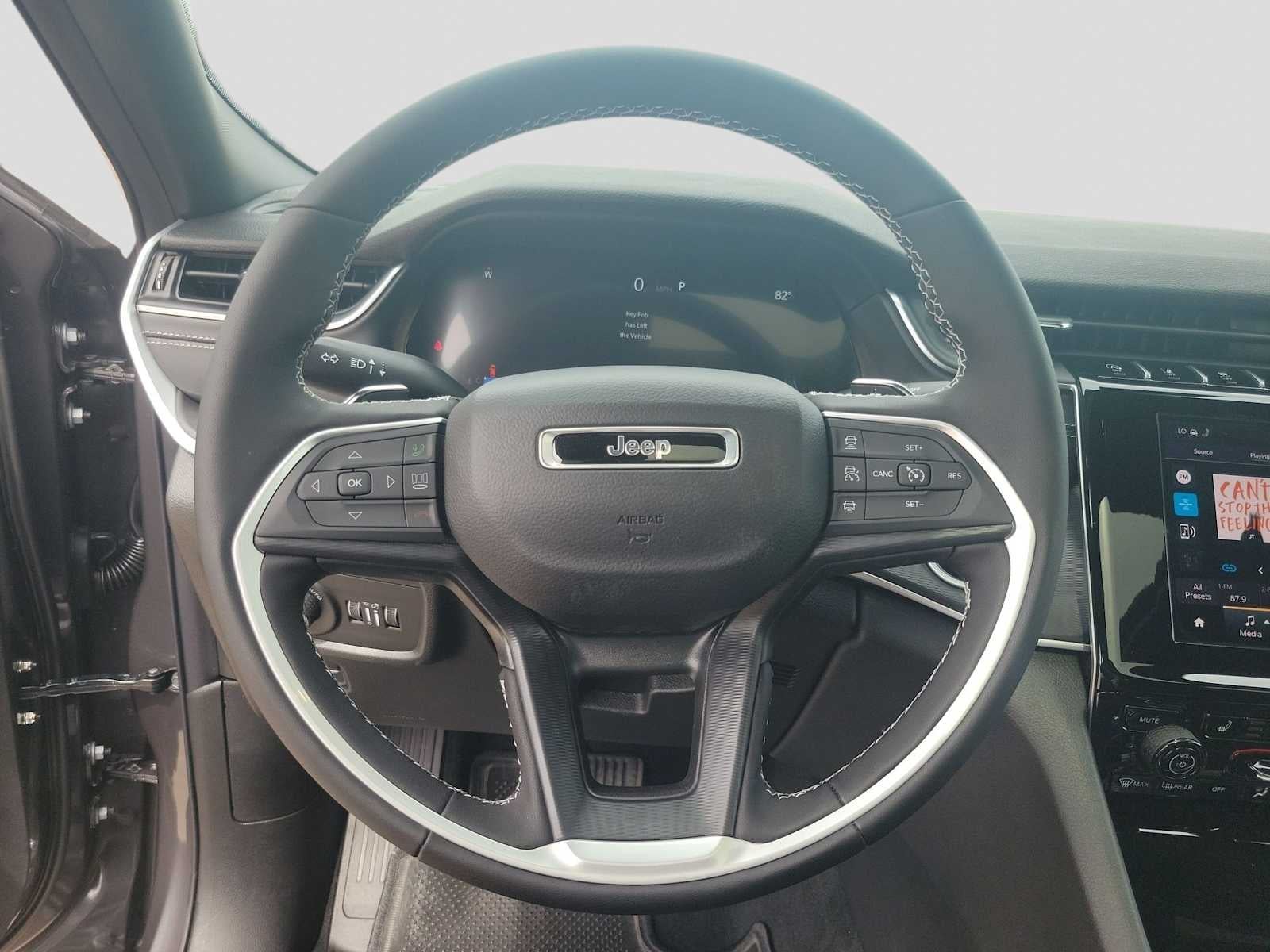 2026 Jeep Grand Cherokee L GRAND CHEROKEE L LAREDO X 4X4