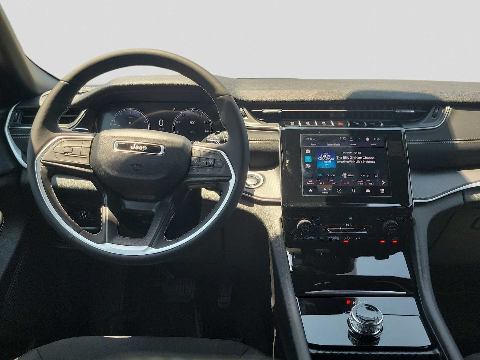 2026 Jeep Grand Cherokee L GRAND CHEROKEE L LAREDO X 4X4