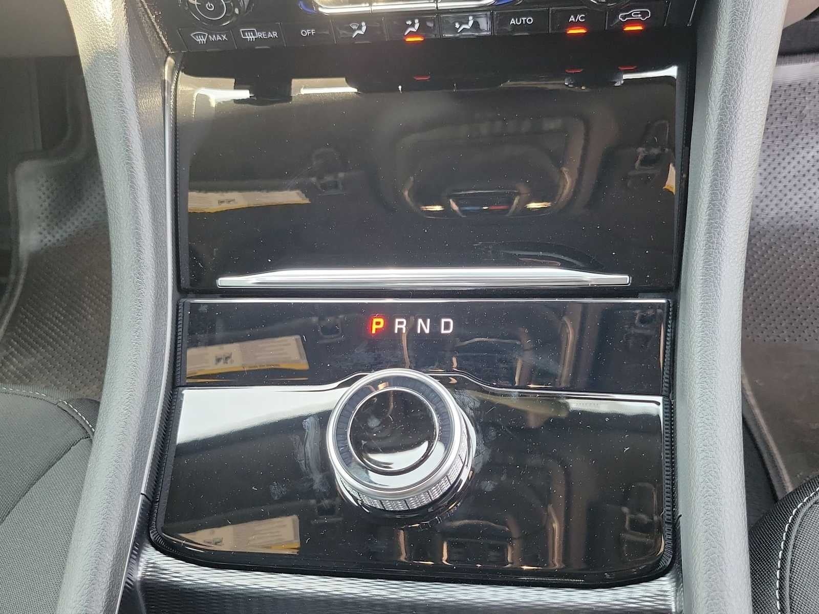 2026 Jeep Grand Cherokee L GRAND CHEROKEE L LAREDO X 4X4
