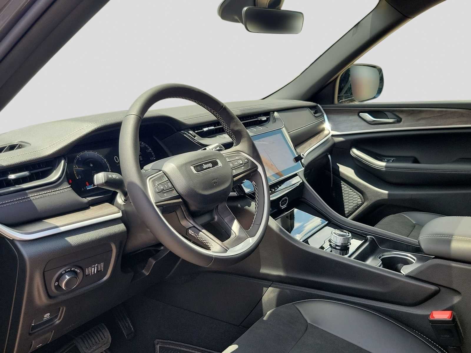 2026 Jeep Grand Cherokee L GRAND CHEROKEE L LAREDO ALTITUDE 4X4