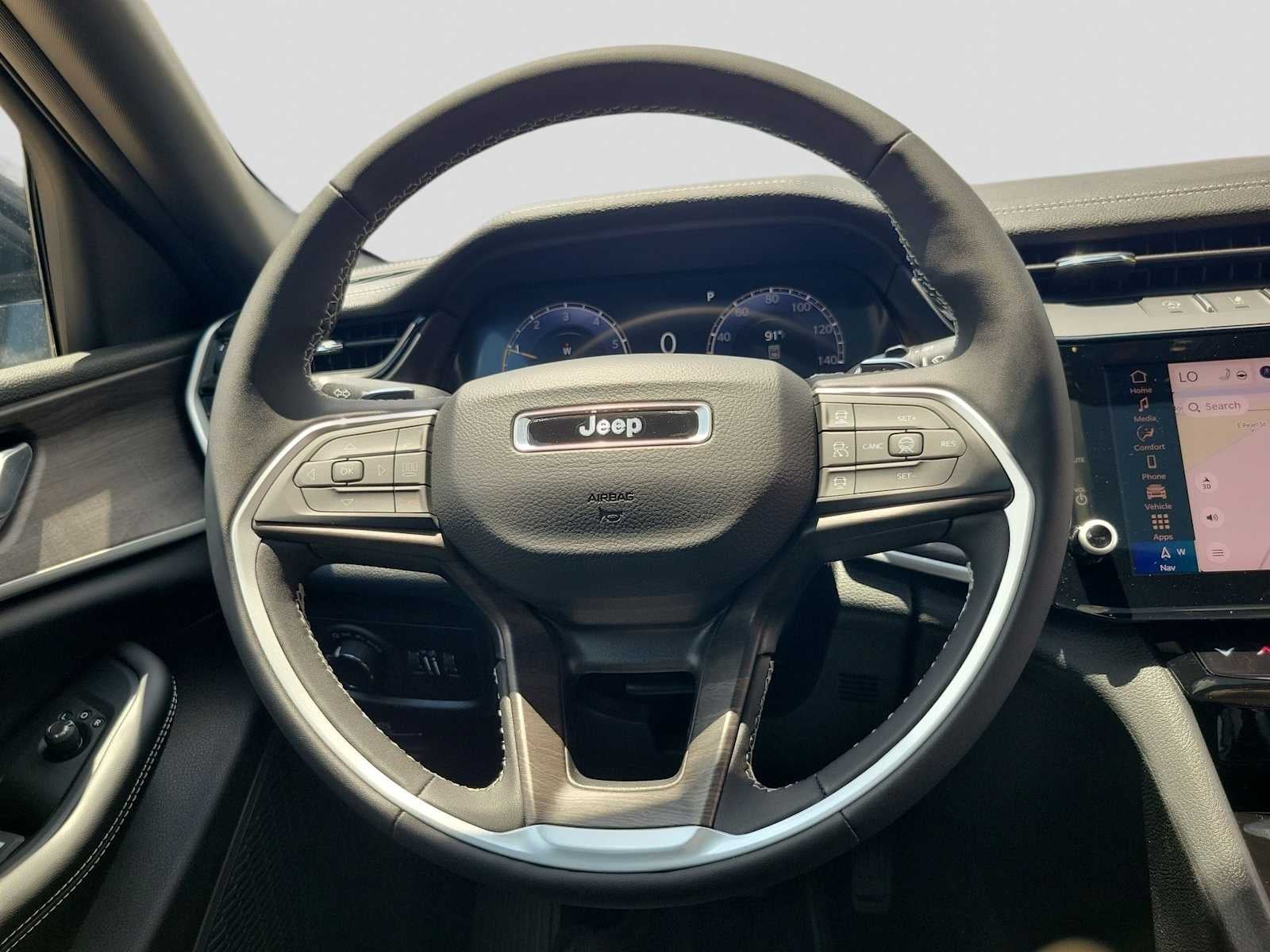 2026 Jeep Grand Cherokee L GRAND CHEROKEE L LAREDO ALTITUDE 4X4