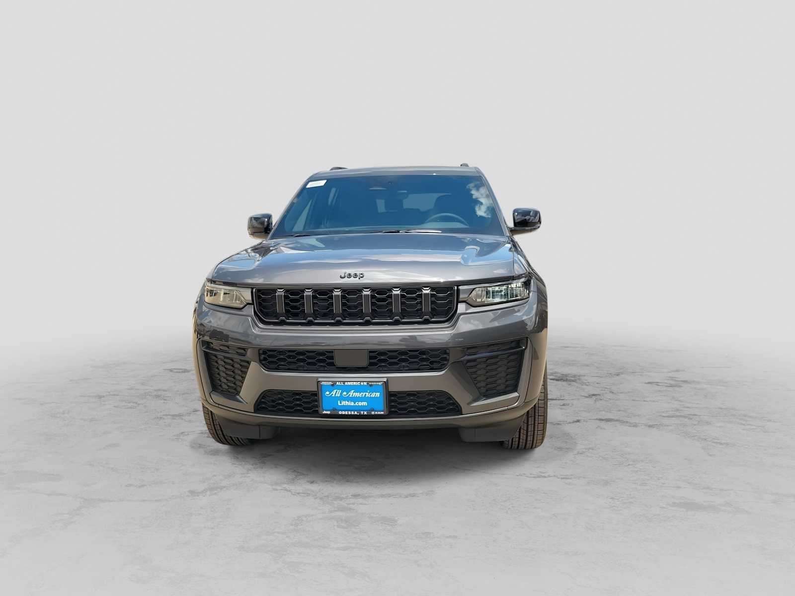 2026 Jeep Grand Cherokee L GRAND CHEROKEE L LAREDO ALTITUDE 4X4