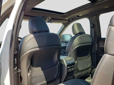 2026 Jeep Grand Cherokee L GRAND CHEROKEE L LIMITED RESERVE 4X4