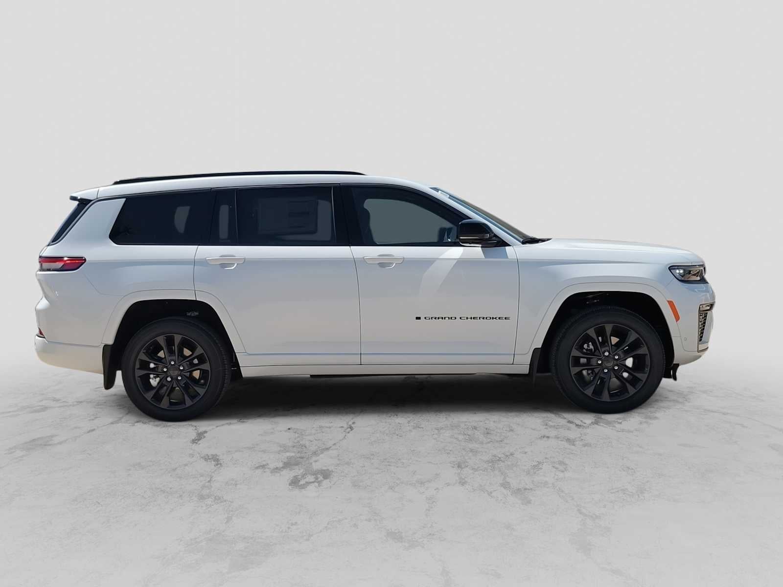2026 Jeep Grand Cherokee L GRAND CHEROKEE L LIMITED RESERVE 4X4